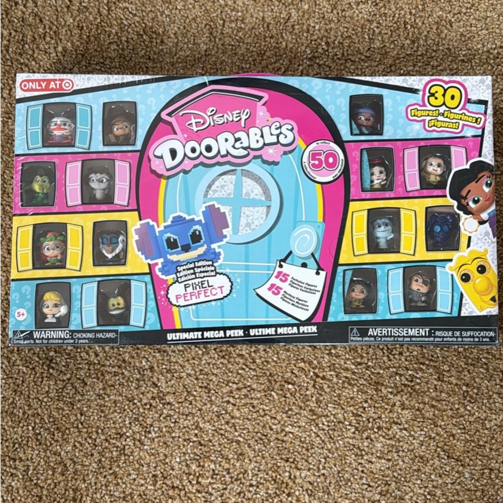 Disney Doorables Ultimate Mega Peek Playset - Pink, Blue, Yellow